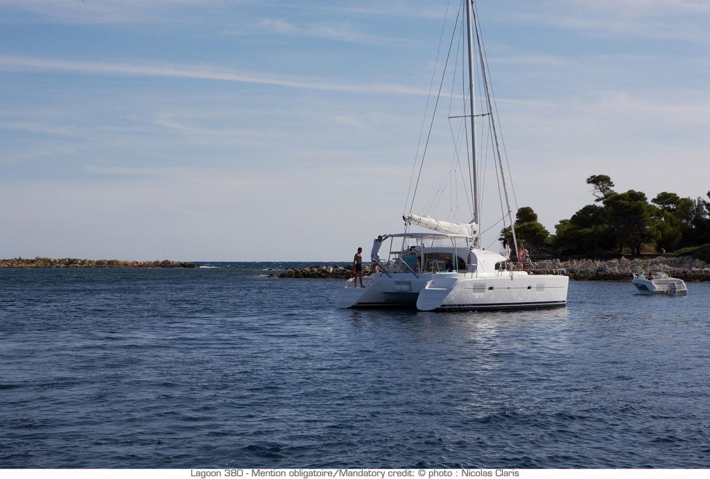Lagoon 380